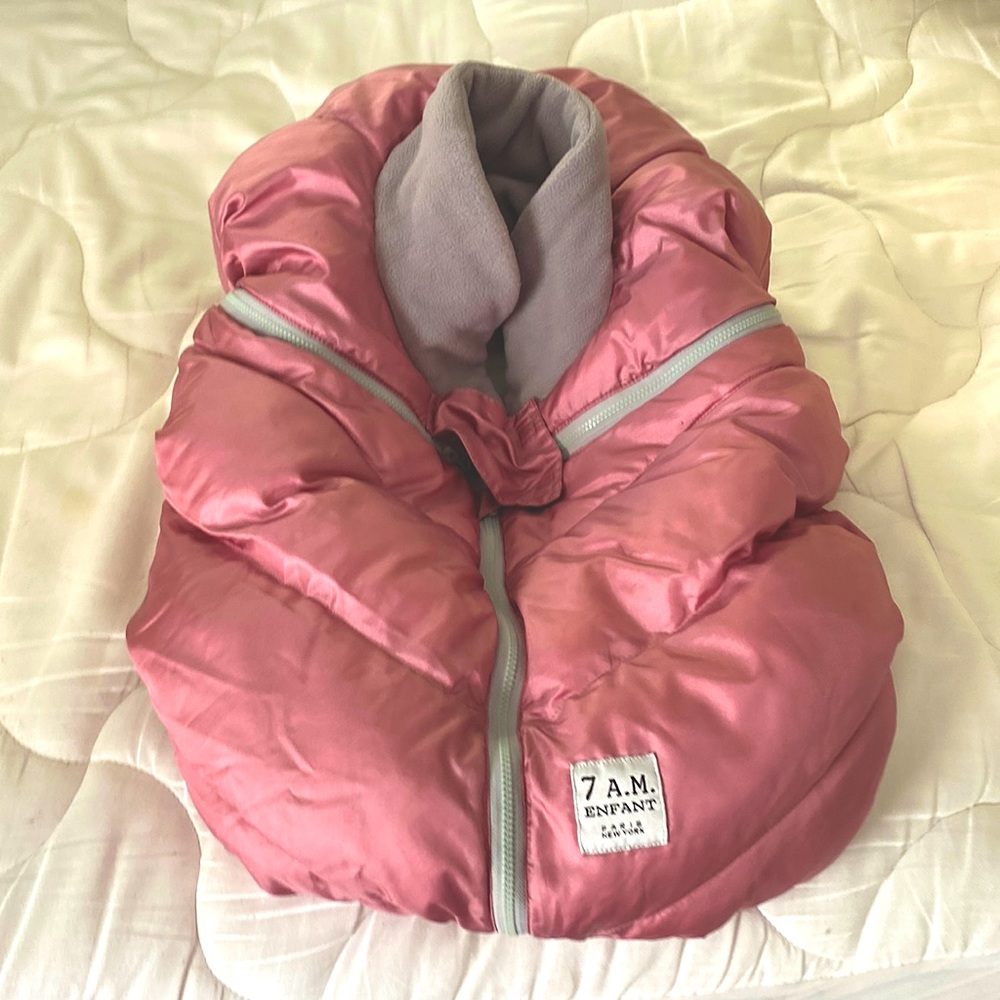 7 A.M. Enfant Cocoon Carseat Cover